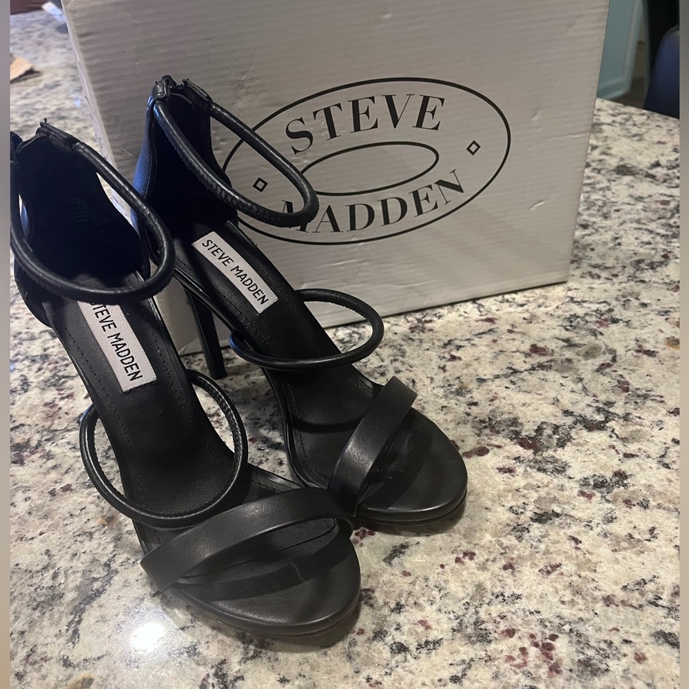 Steve Madden Elegant Black Heels